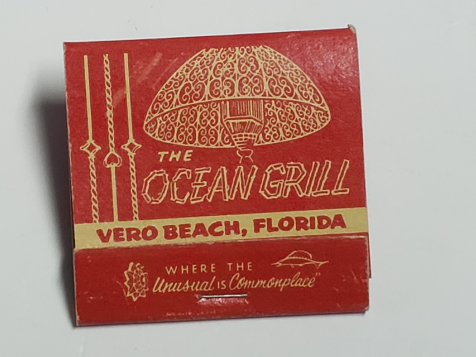 Vtg 1960s Matchbook OCEAN GRILL Restaurant Vero Beach, Florida - Full NEW