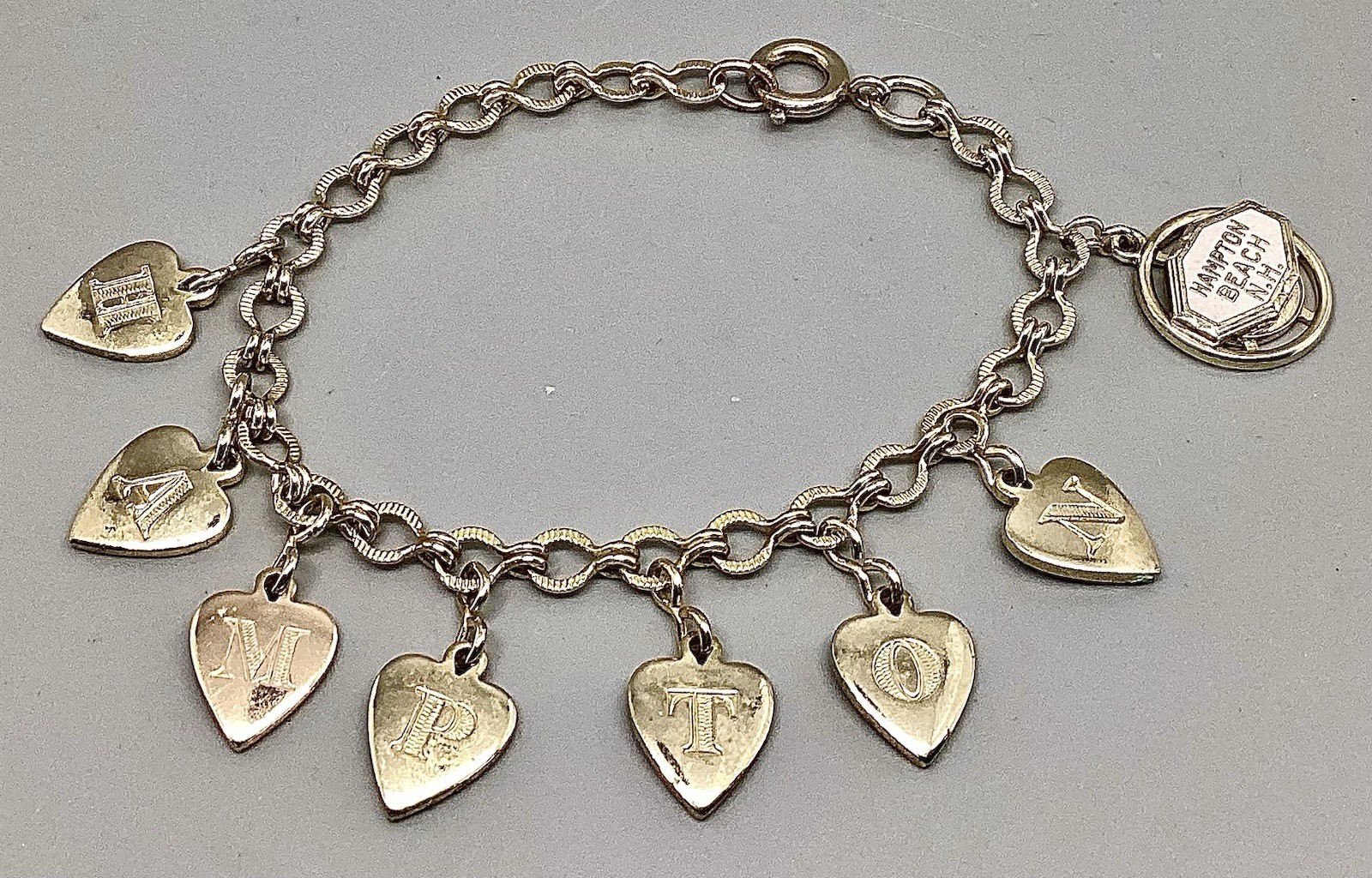 Vintage Hampton Beach, N H Bracelet 1950-60’s Era~8” Long