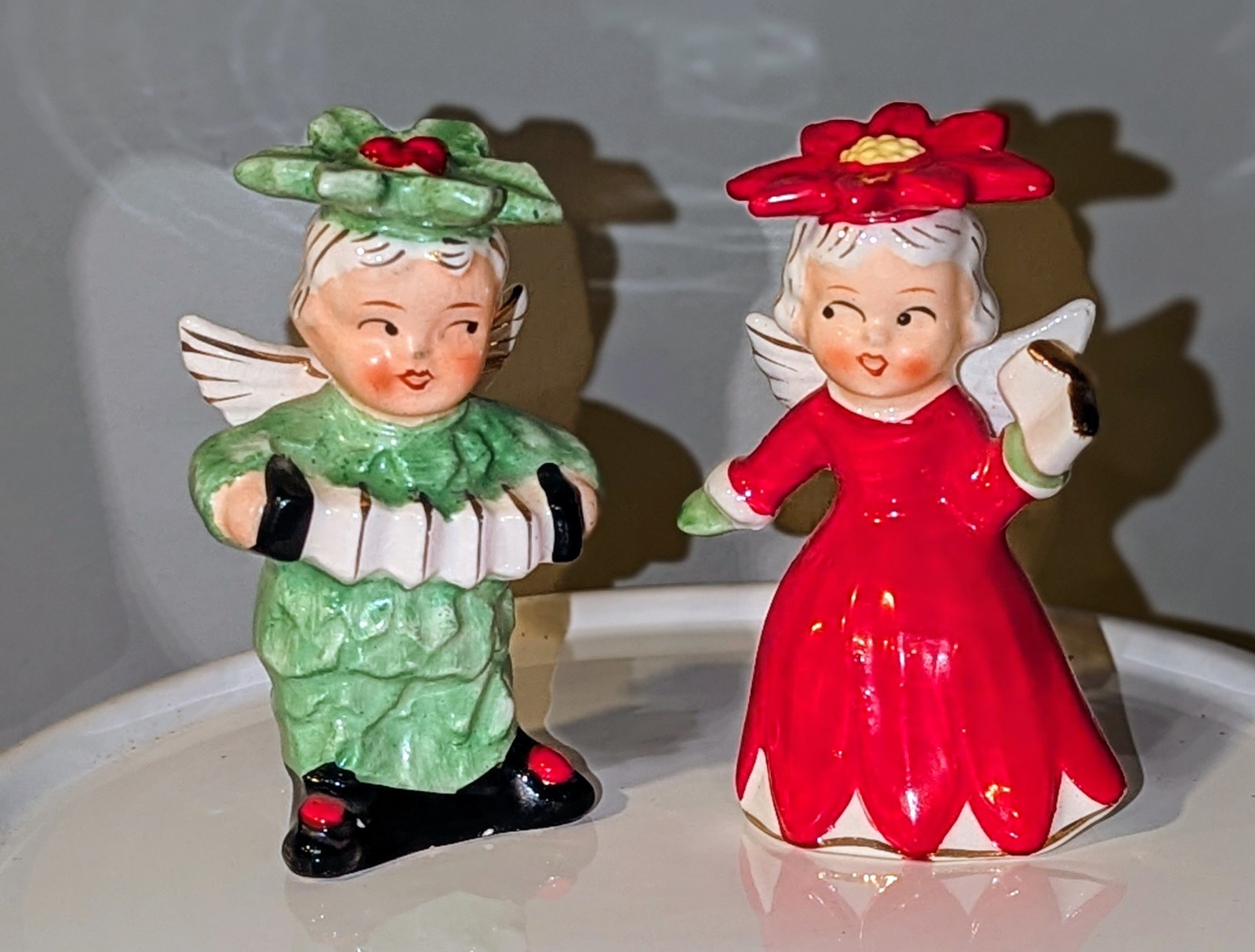 Vtg Relco Japan Angel Salt & Pepper Shakers Holly Boy Poinsettia Girl Christmas