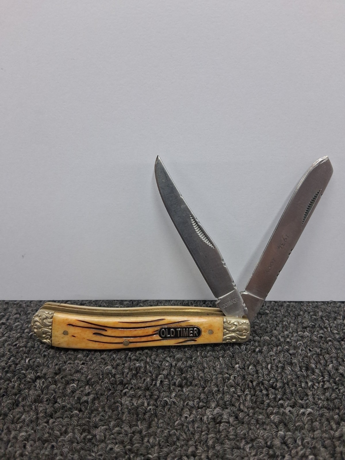 Schrade Old Timer 75th Duck Stamp Anniversary 2 Blade Knife 94OTBRT Schrade Old Timer 75th Duck Stamp Anniversary 2 Blade Knife 94OTBRT