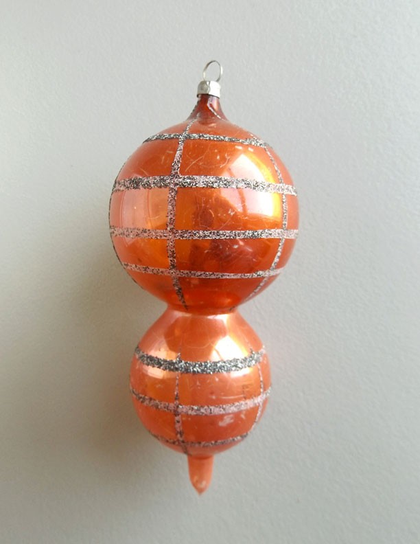 Vtg Double Lobe Coral Glass Ornament 5½\