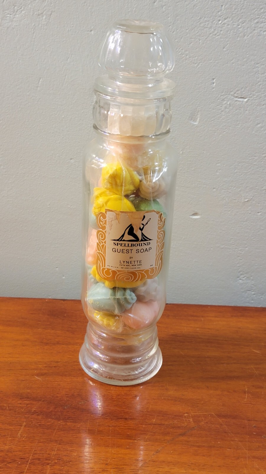 VINTAGE SPELLBOUND GUEST SOAPS BY LYNETTE Fifth Ave, New York APOTHECARY JAR NOS