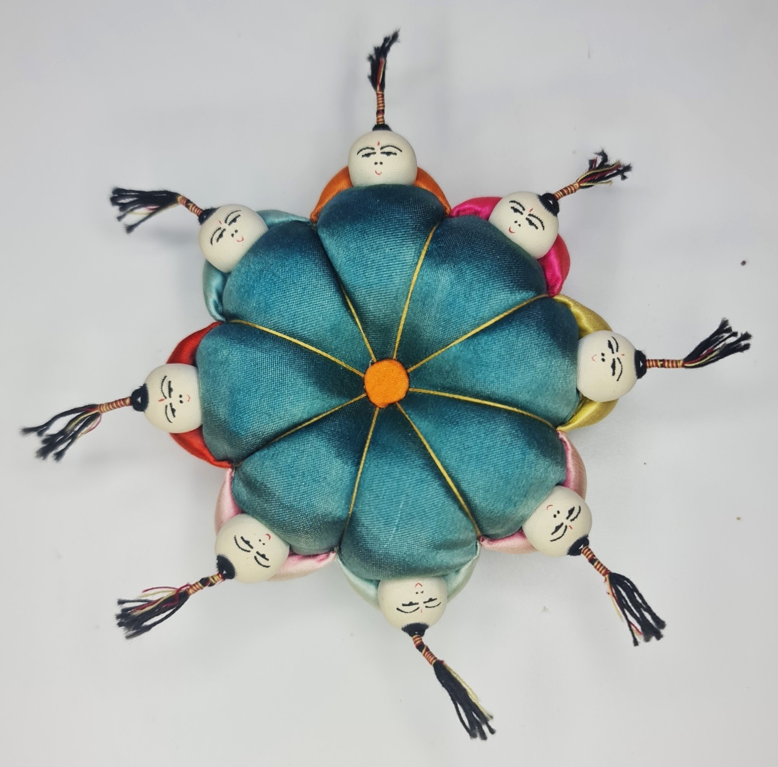 VINTAGE CHINESE MULTI HEAD DOLL PIN CUSHION MULTICOLOR SATIN SILK SOUVENIR