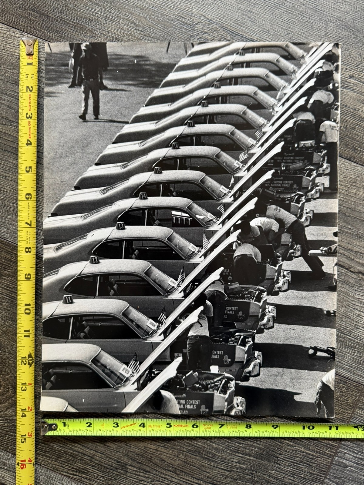 Plymouth Road Runner Photo Vintage Mopar 1975 11x14 Trouble Shooting Contest