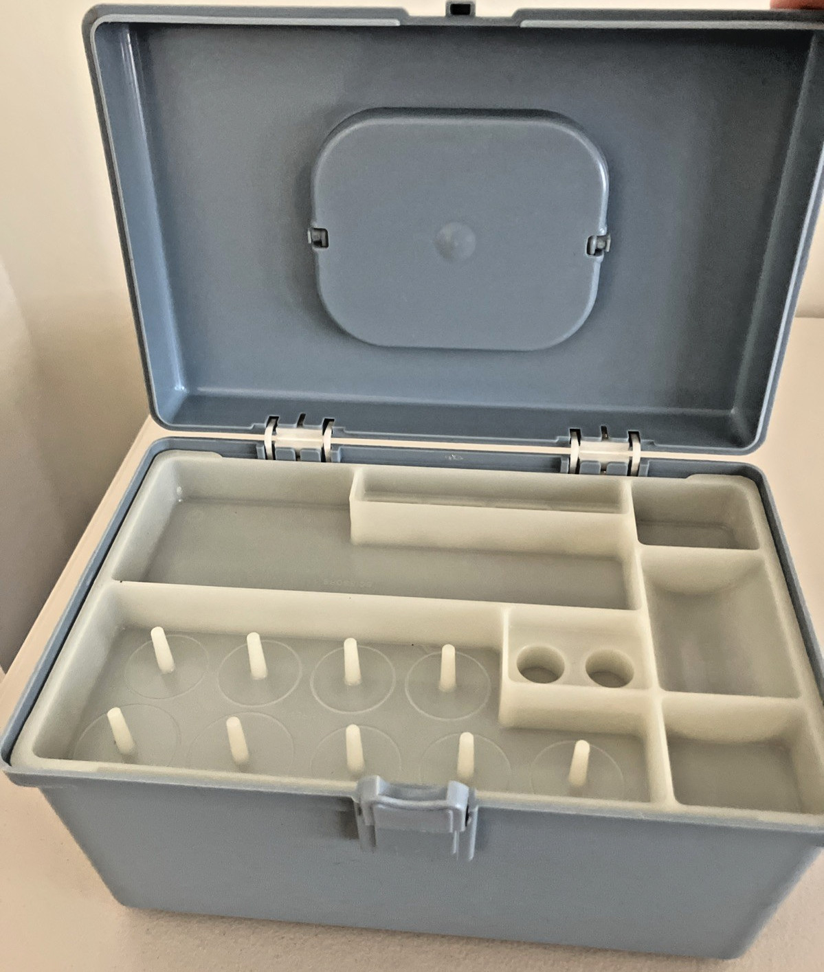 Vintage 1970\'s Retro Wilson Wil-Hold Baby Blue Plastic Sewing Box with Tray