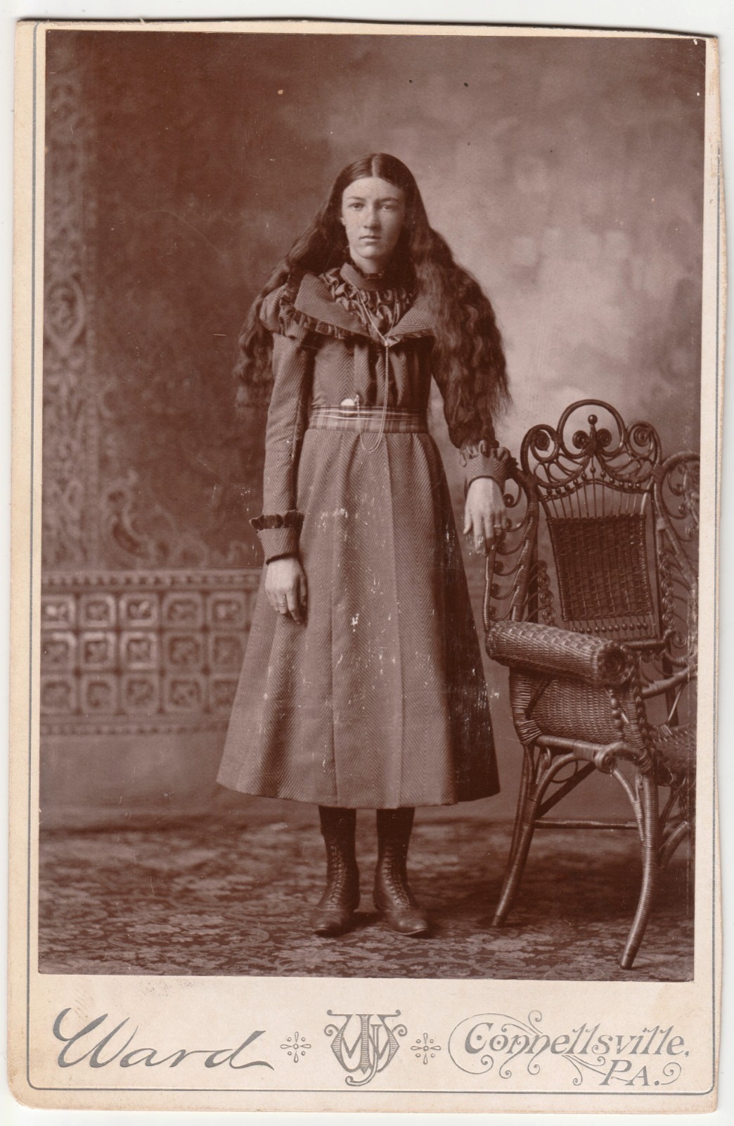 c1890s Victorian Woman Long Hair Cabinet Card J W Ward Connellsville PA