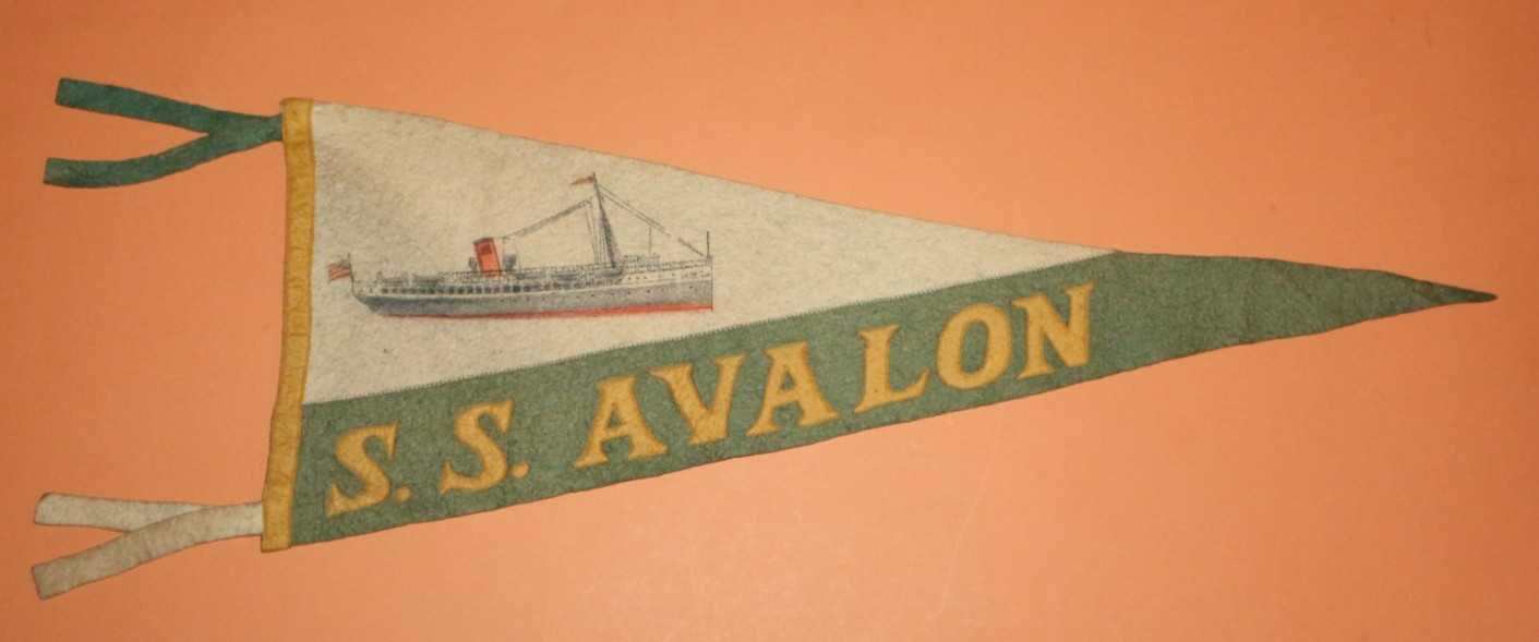 Rare antique 1920's S.S. AVALON Steamship wool Pennant 29 Rare antique 1920's S.S. AVALON Steamship wool Pennant 29
