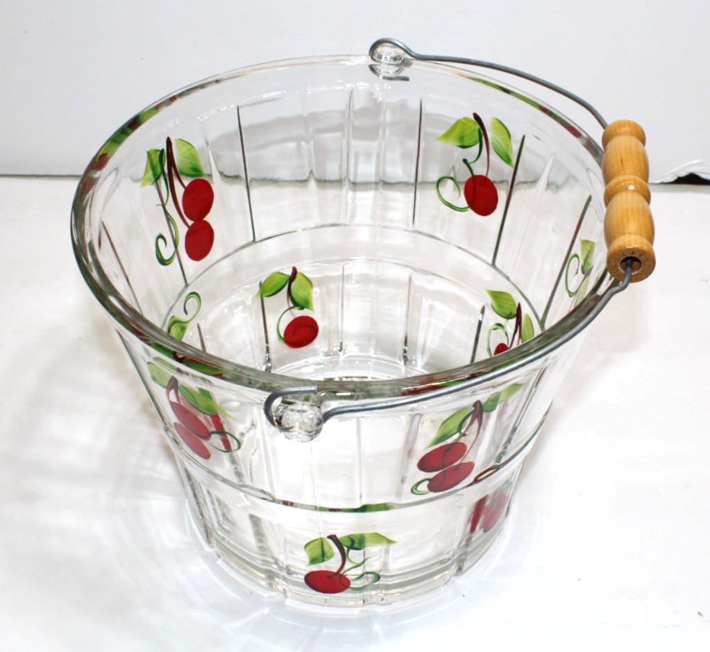 VTG ANCHOR HOCKING GLASS ICE BUCKET BASKET CHERRIES W BAIL WOOD HANDLE EUC MINT