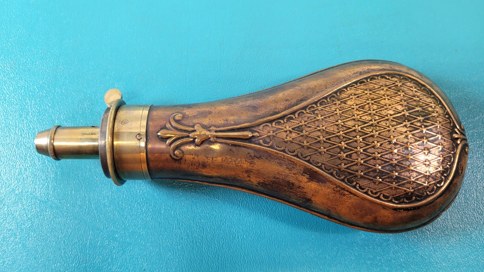 Rare Panel Style Bartram &Co Nimrod Black Powder Flask Riling 540 c.1850 TR1849 Rare Panel Style Bartram &Co Nimrod Black Powder Flask Riling 540 c.1850 TR1849