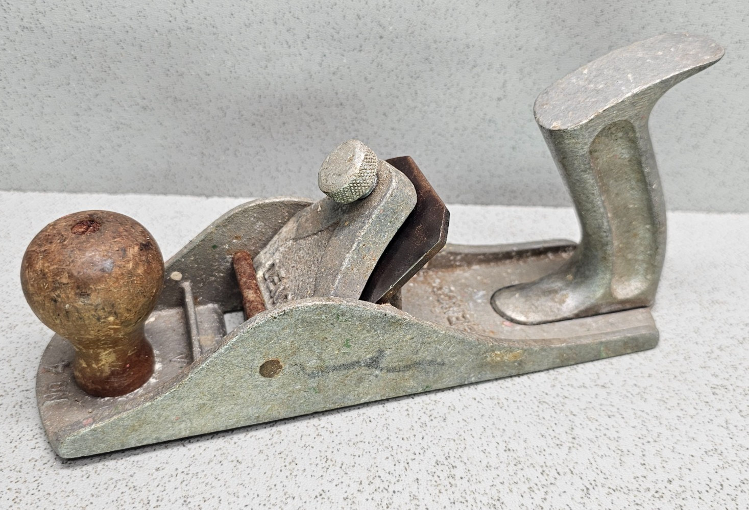 Vintage DENCO Aluminium Hand Plane No.4 – Needs Clean & Sharpening – Complete
