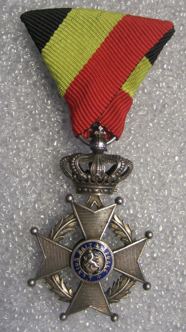 Belgium Belgian Order of Leopold Cross medal, post ww1, silver Belgium Belgian Order of Leopold Cross medal, post ww1, silver