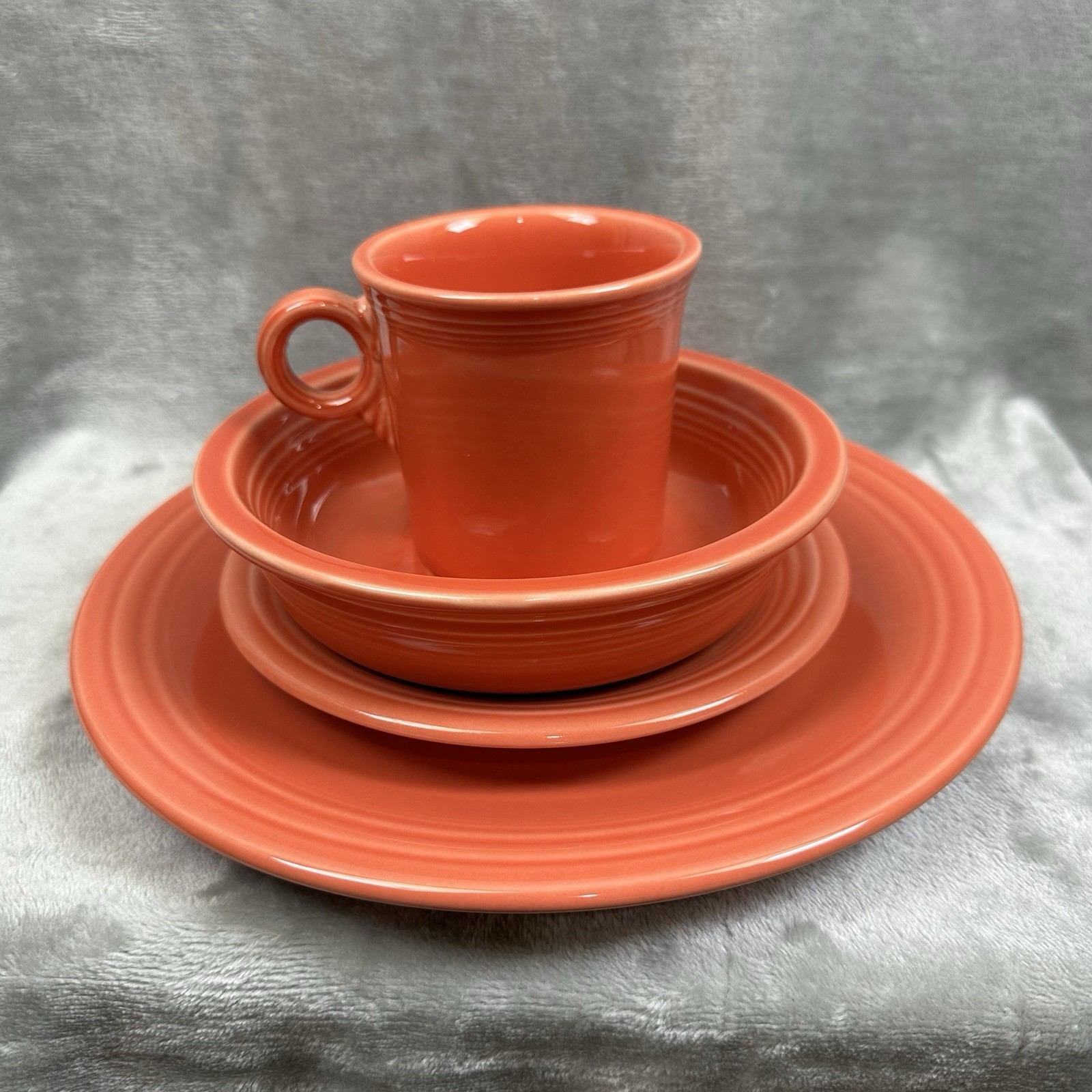 Fiesta Fiestaware Homer Laughlin 4 Pc Place Setting Persimmon (retired) Fiesta Fiestaware Homer Laughlin 4 Pc Place Setting Persimmon (retired)