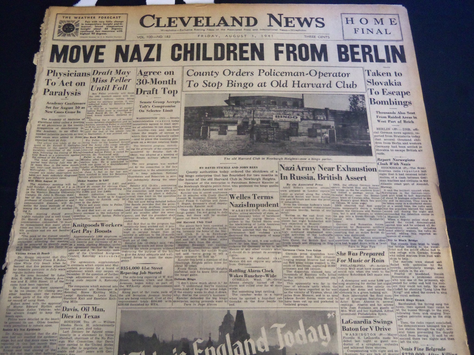 1941 AUGUST 1 CLEVELAND NEWS NEWSPAPER - MOVE NAZI CHILDREN FROM BERLIN- NT 7398 1941 AUGUST 1 CLEVELAND NEWS NEWSPAPER - MOVE NAZI CHILDREN FROM BERLIN- NT 7398