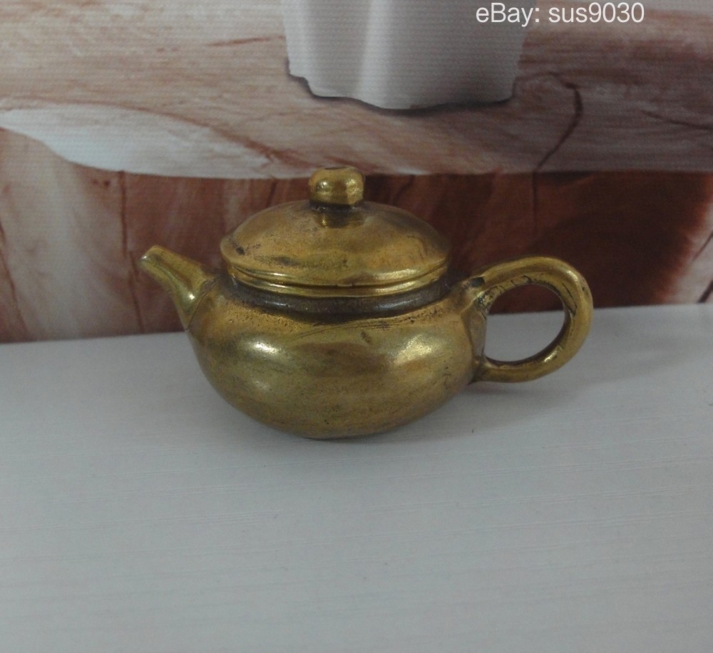 Vintage Brass Mini Teapot Ornament for Home Office Decor Vintage Brass Mini Teapot Ornament for Home Office Decor