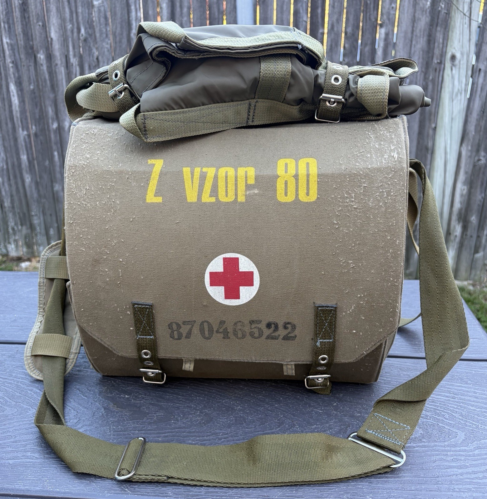 Vintage Cold War Czech Army Military Field Medical Kit ( Z vzor 80 ) w/ Contents