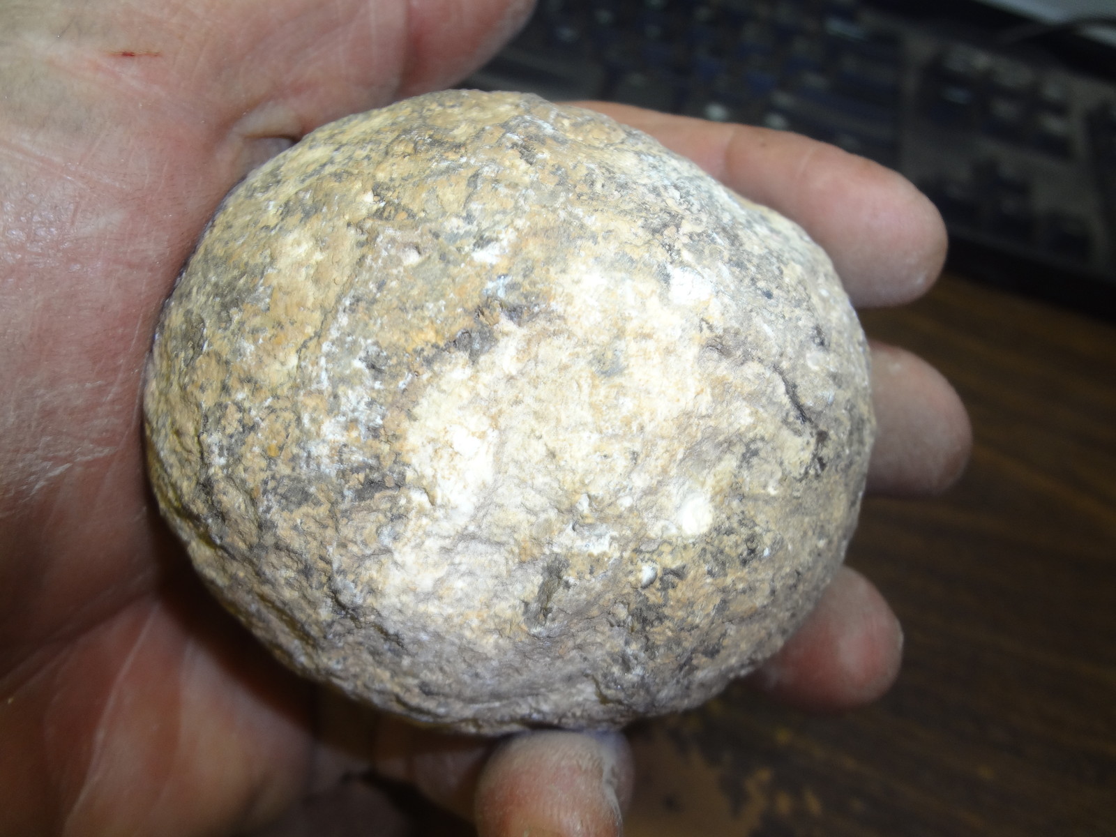1 HOLLOW 2-2.5 inch LAS CHOYAS CRYSTAL GEODE; THE BEST GEODES IN THE WORLD