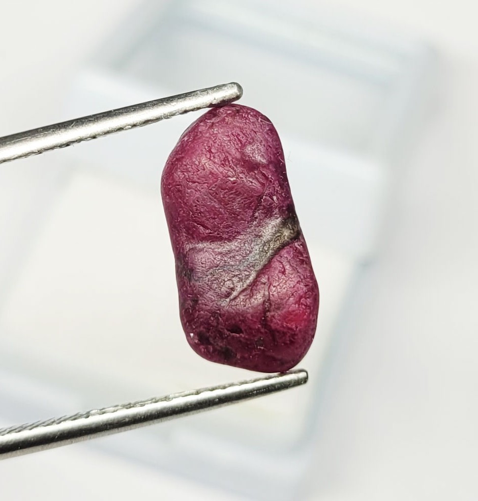 Untreated 6.30 Cts Natural Ruby Rough From Africa Specimen Ruby Uncut Gemstones Untreated 6.30 Cts Natural Ruby Rough From Africa Specimen Ruby Uncut Gemstones