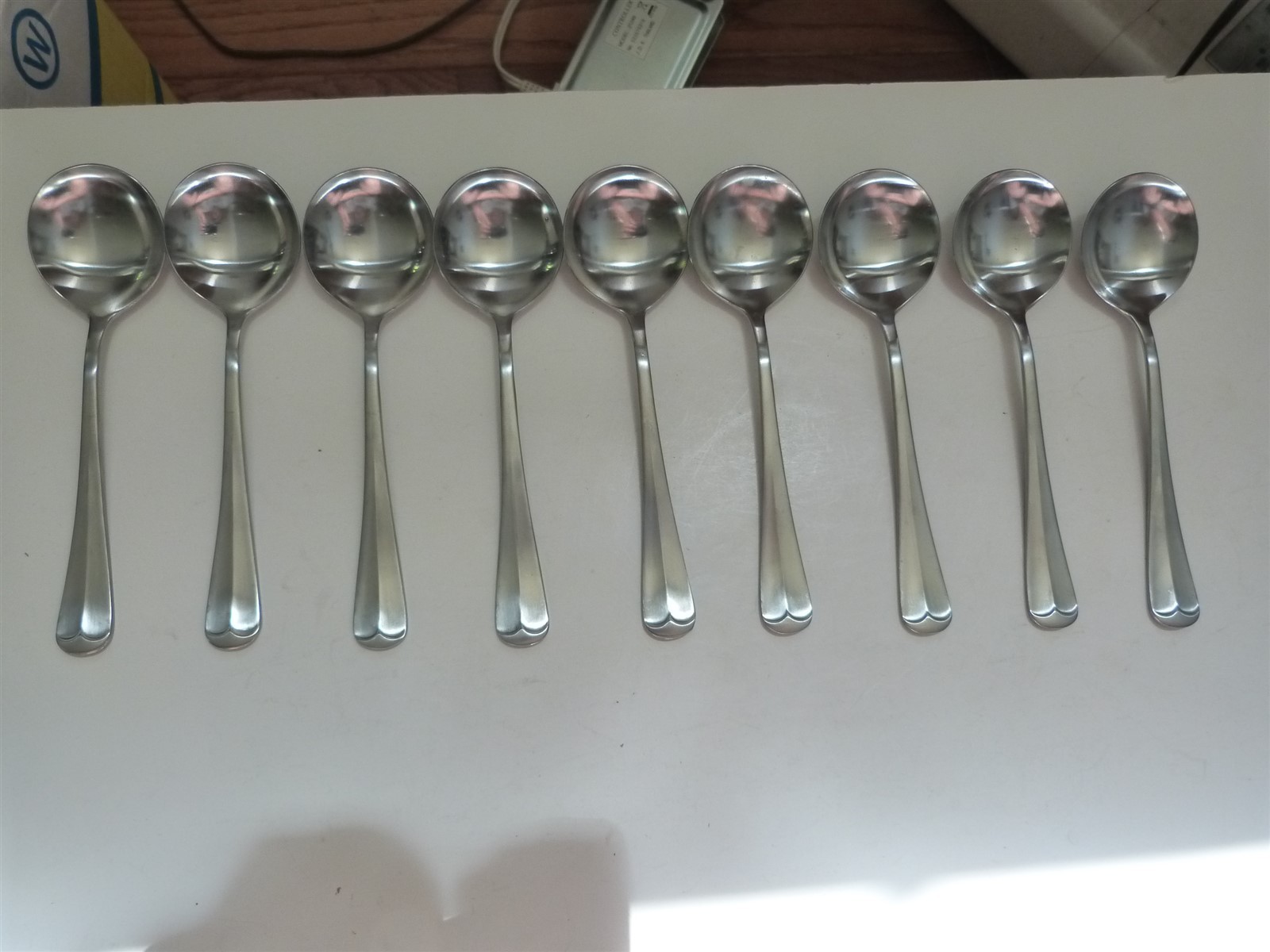9 VTG Rogers Stainless JEFFERSON MANOR Korea Round GUMBO SOUP SPOONS 6.5\