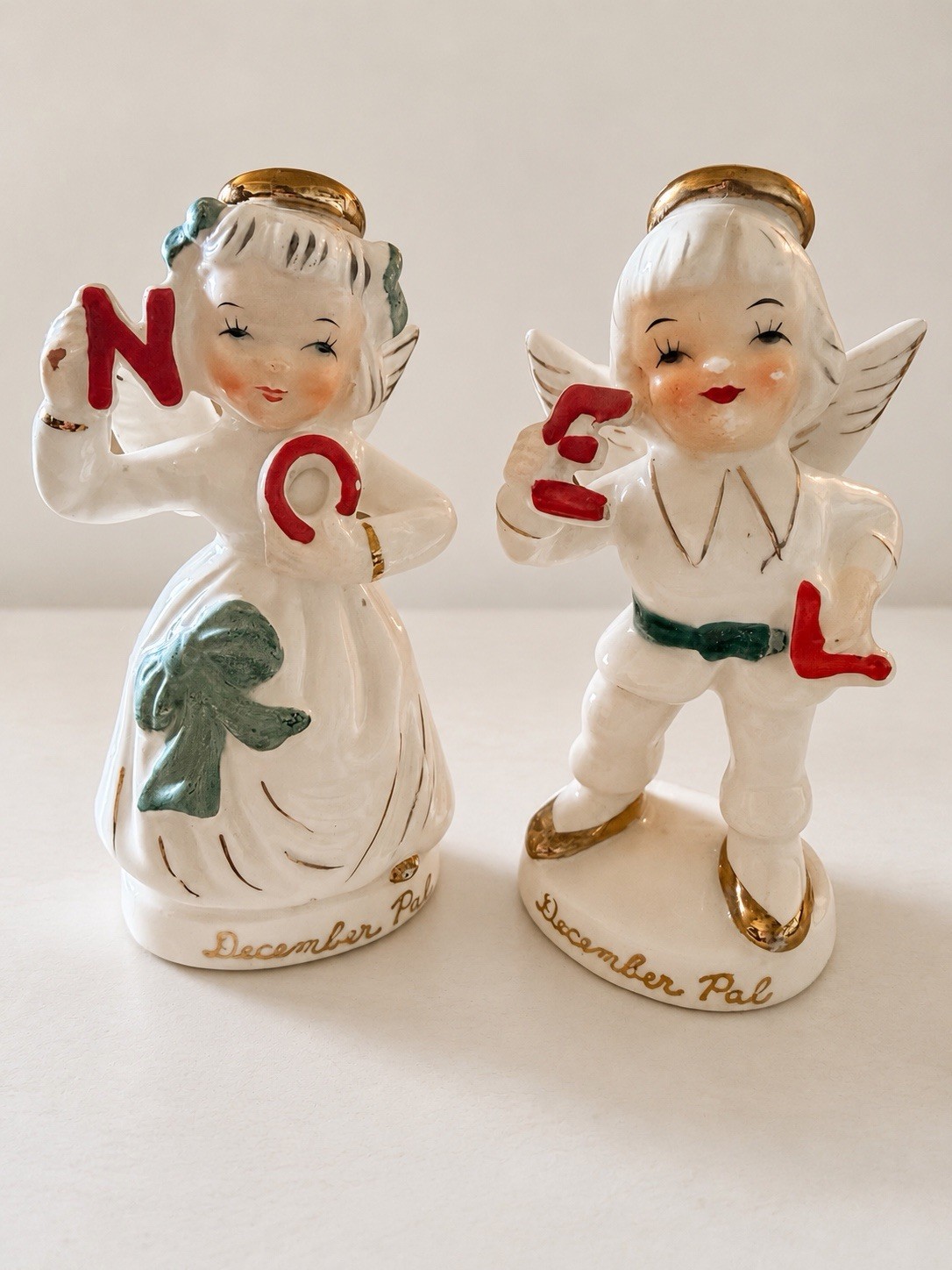 VTG Pair NOEL Ceramic Christmas Angle December Pal Figurines Japan MCM-Read