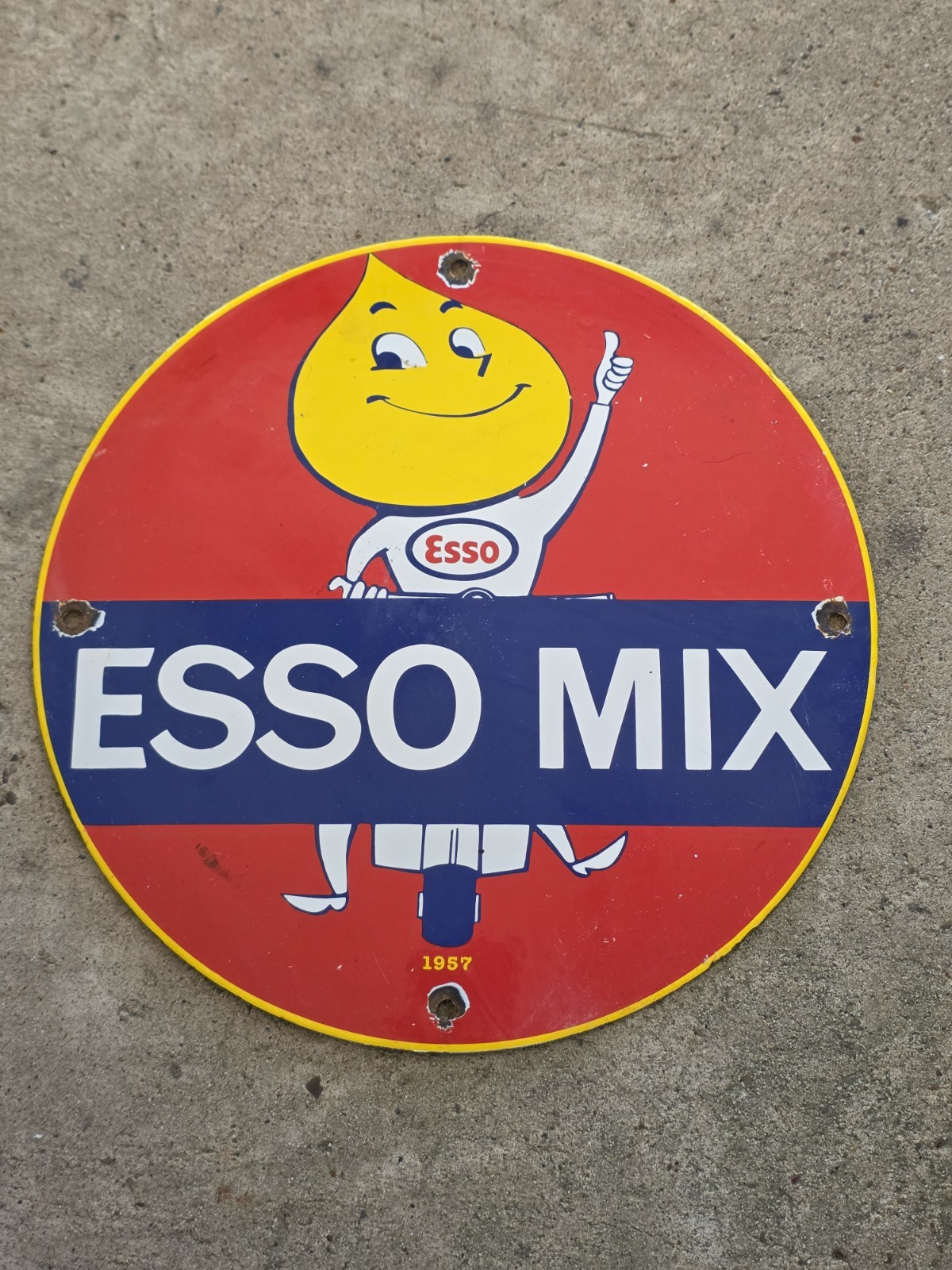 OLD VINTAGE ESSO MIX PORCELAIN ENAMEL GAS STATION PUMP METAL SIGN 12 OLD VINTAGE ESSO MIX PORCELAIN ENAMEL GAS STATION PUMP METAL SIGN 12