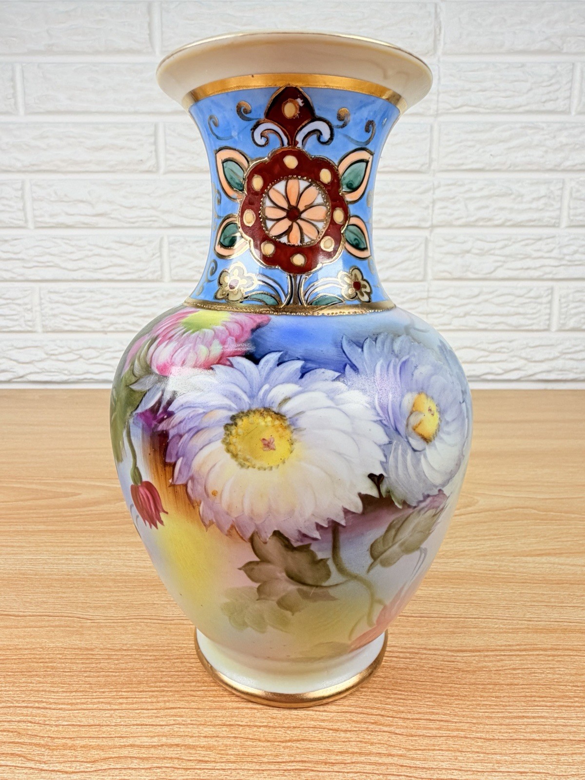 1920s Noritake M Wreath Hand Painted Porcelain Vase Floral Gilt Japan 8”