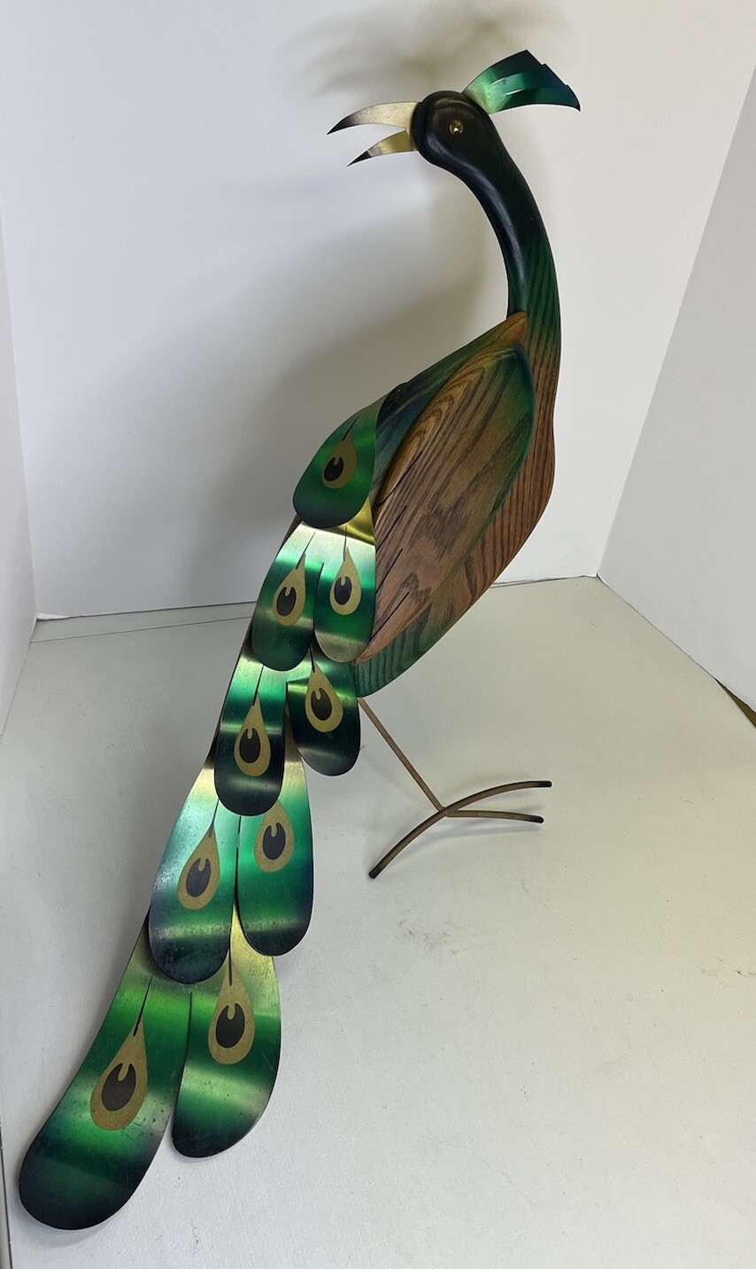 1965 Vintage MASKETEERS, INC PEACOCK Wood & Metal Mid Century Wall Art Sculpture 1965 Vintage MASKETEERS, INC PEACOCK Wood & Metal Mid Century Wall Art Sculpture