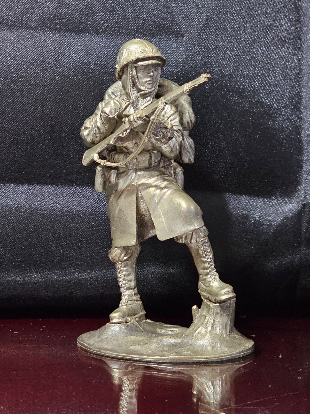 RARE VINTAGE KIRK PEWTER SERIES #11 US MARINE 1950 PEWTER FIGURINE 4.25