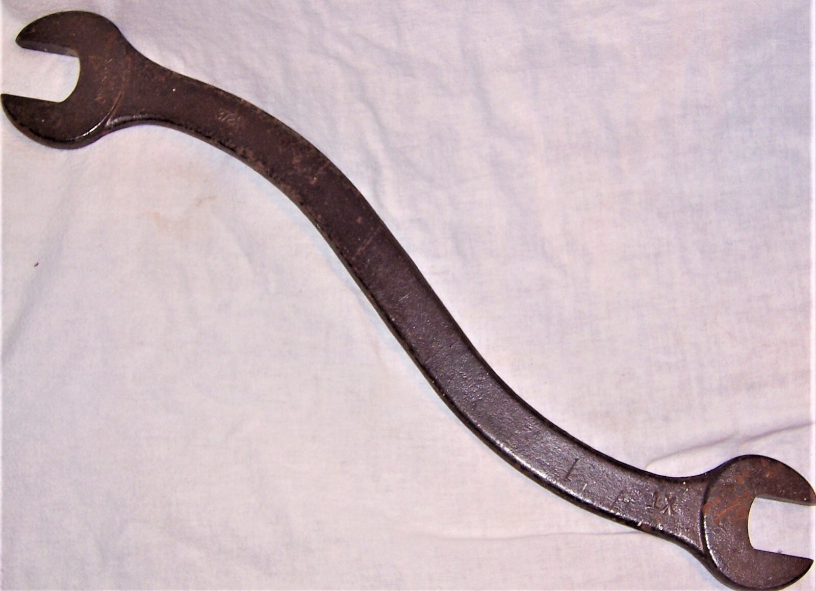 Williams XT Double Open End Truck & Tractor ”S”  Wrench 1-1/16”  x 1¼” #372A