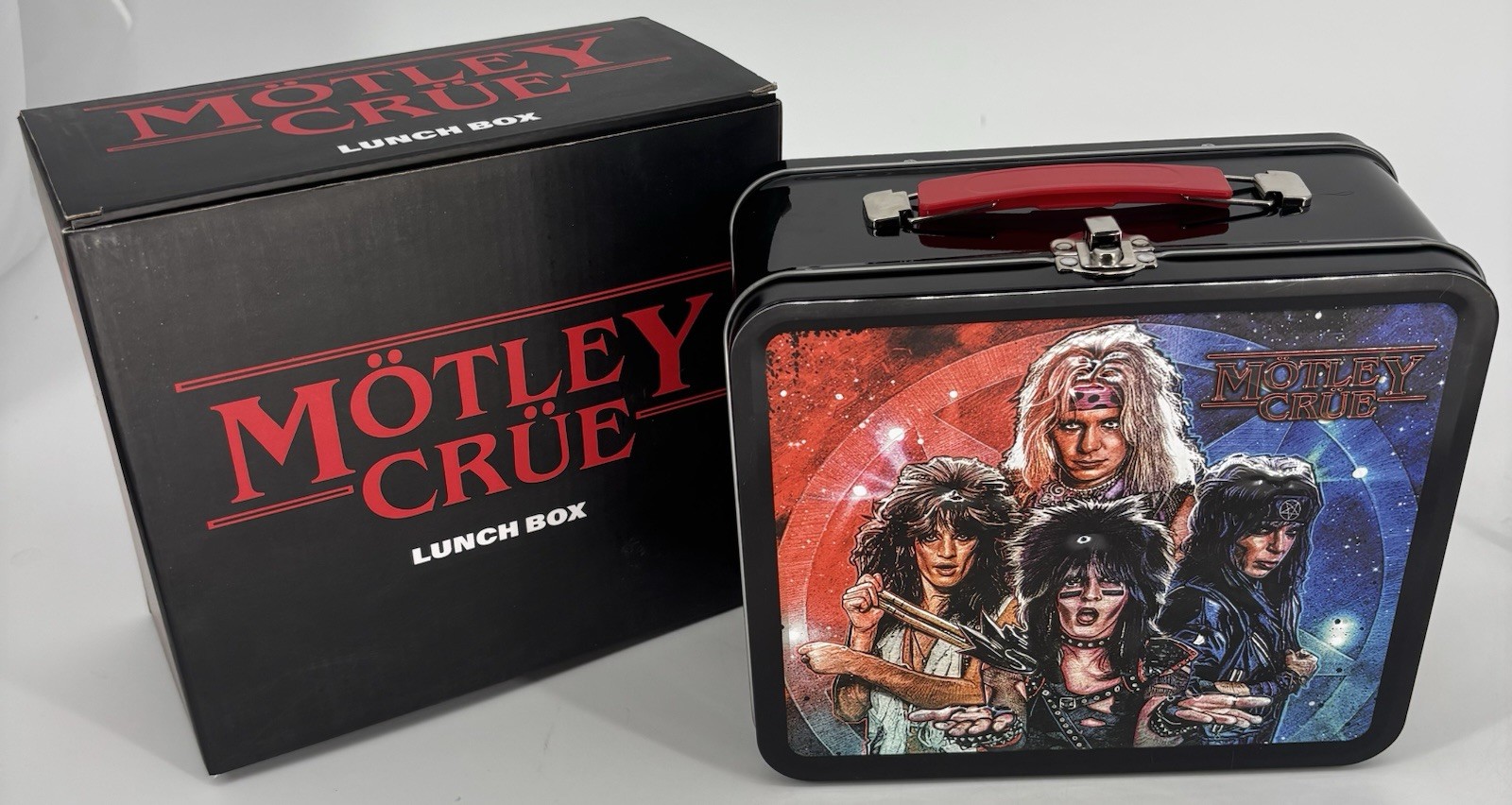 NEW Mötley Crüe Official Embossed Metal Lunch Box Tin Fun Box w/ Original Box