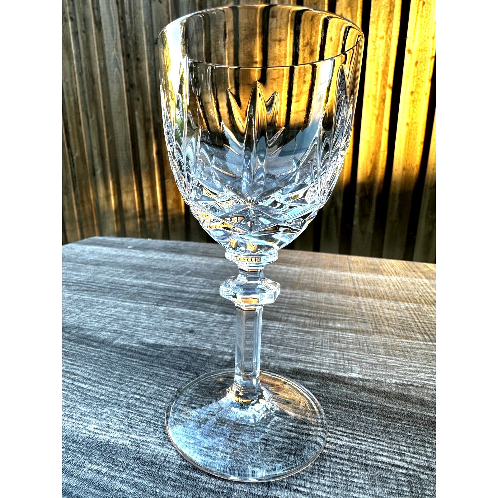 Gorham Crystal Retired 'Crown Point' Lead Crystal Wine Glass-Excellent Gorham Crystal Retired 'Crown Point' Lead Crystal Wine Glass-Excellent