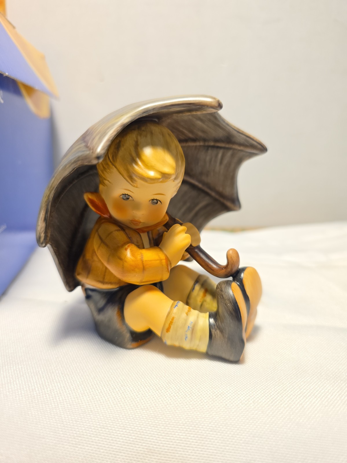 Vintage Porcelain Goebel M.I. Hummel Umbrella Boy #152/A/2/0 Hand Painted Vintage Porcelain Goebel M.I. Hummel Umbrella Boy #152/A/2/0 Hand Painted