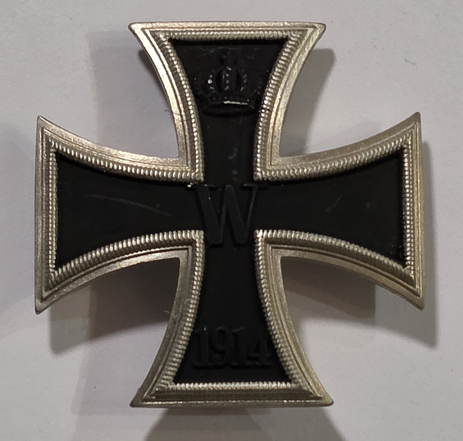 WW1 Imperial German Soldiers Iron Cross Medal First Class Pinback Nickle Silver