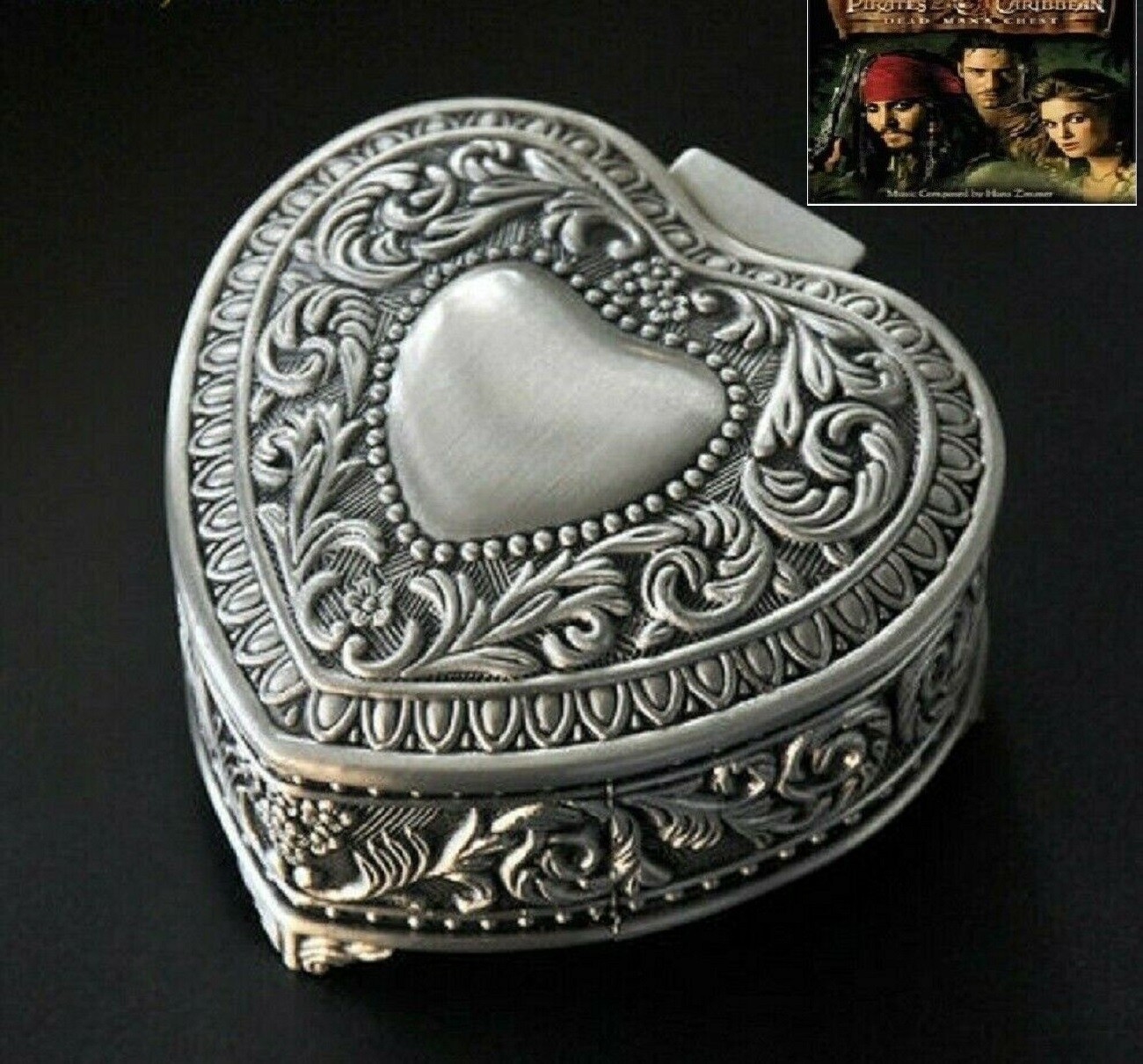 SANKYO TIN ALLOY HEART MUSIC BOX :  PIRATE OF CARIBBEAN DAVY JONES