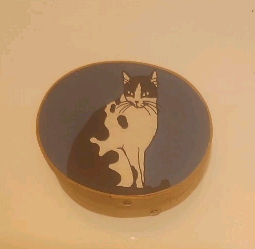 Vintage 80s Oval Shaker Trinket Jewelry Box Cat Screenprint 4.5\