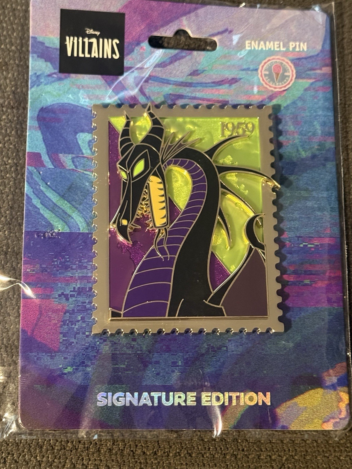 Disney Palm Exclusive To Event Maleficent Stamp LE 400 Unopened New