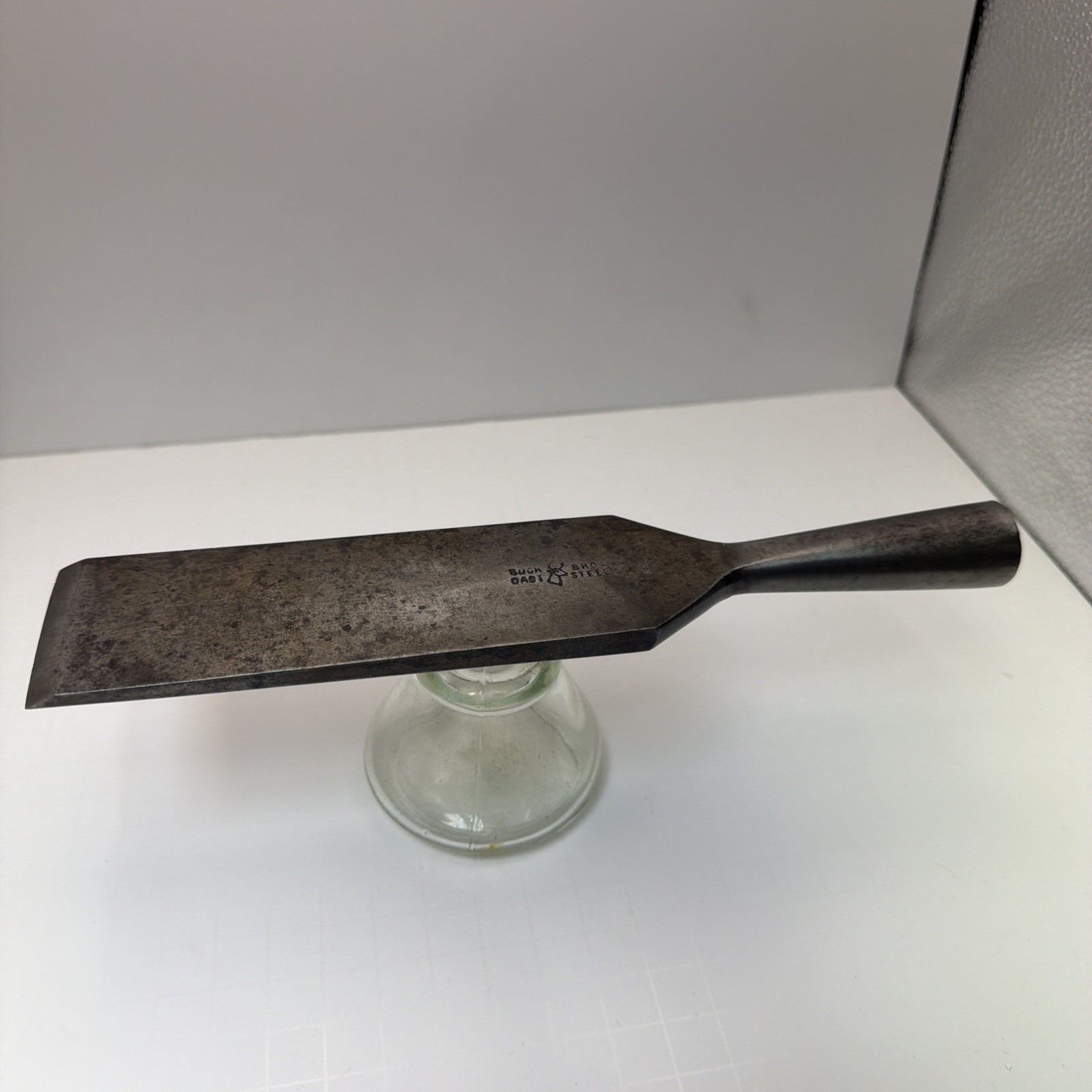 VINTAGE CHARLES BUCK BROS. CAST STEEL  STRAIGHT FLAT CHISEL 1 3/4”