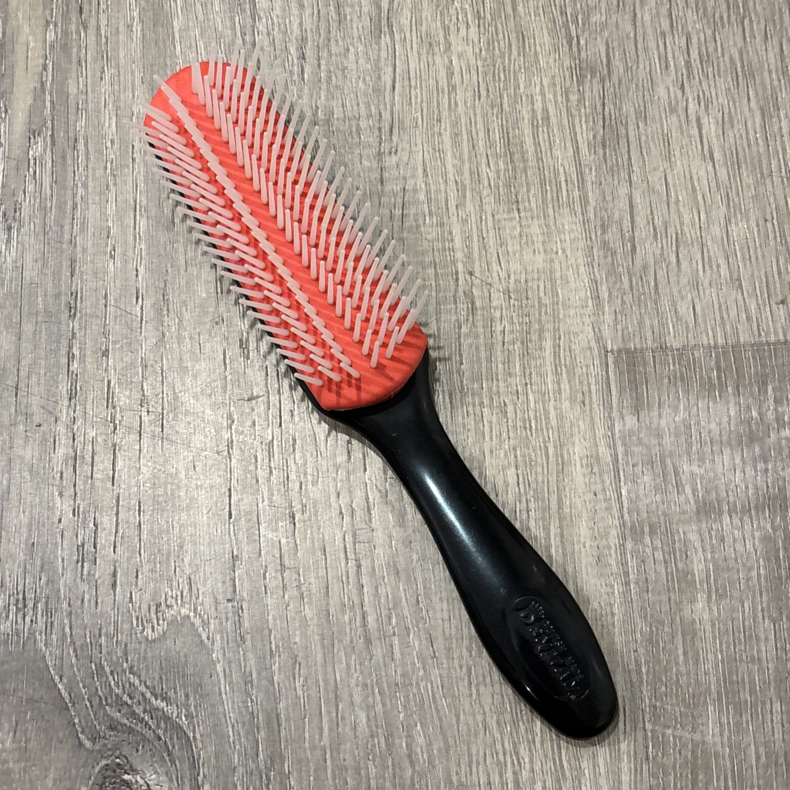 Denman D3 British Made Vtg 70s styling brush Professional UK Denman D3 British Made Vtg 70s styling brush Professional UK