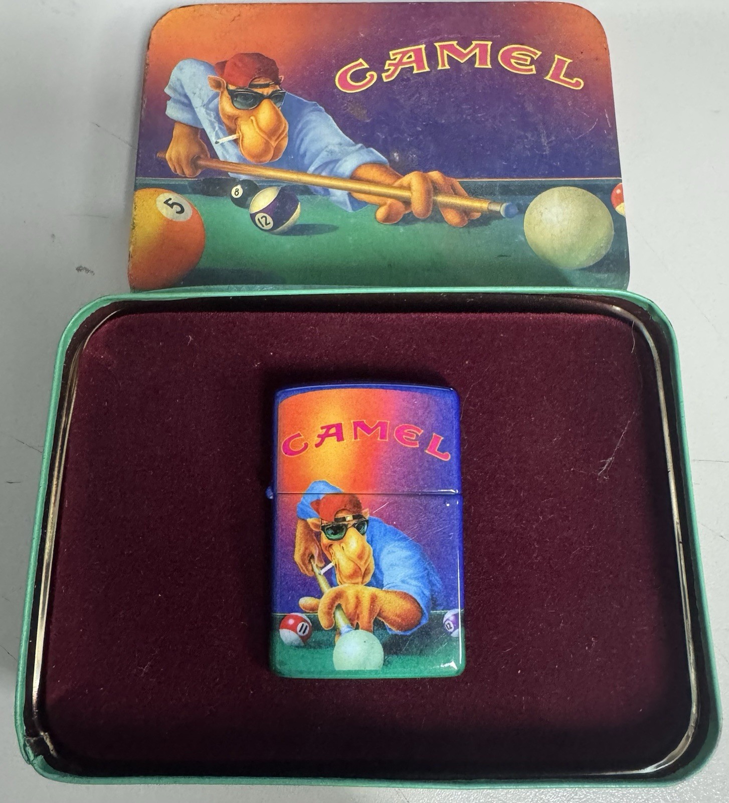 ZIPPO 1994 CAMEL PLAYING POOL MATTE FINISH LIGHTER UNFIRED IN BOX *13