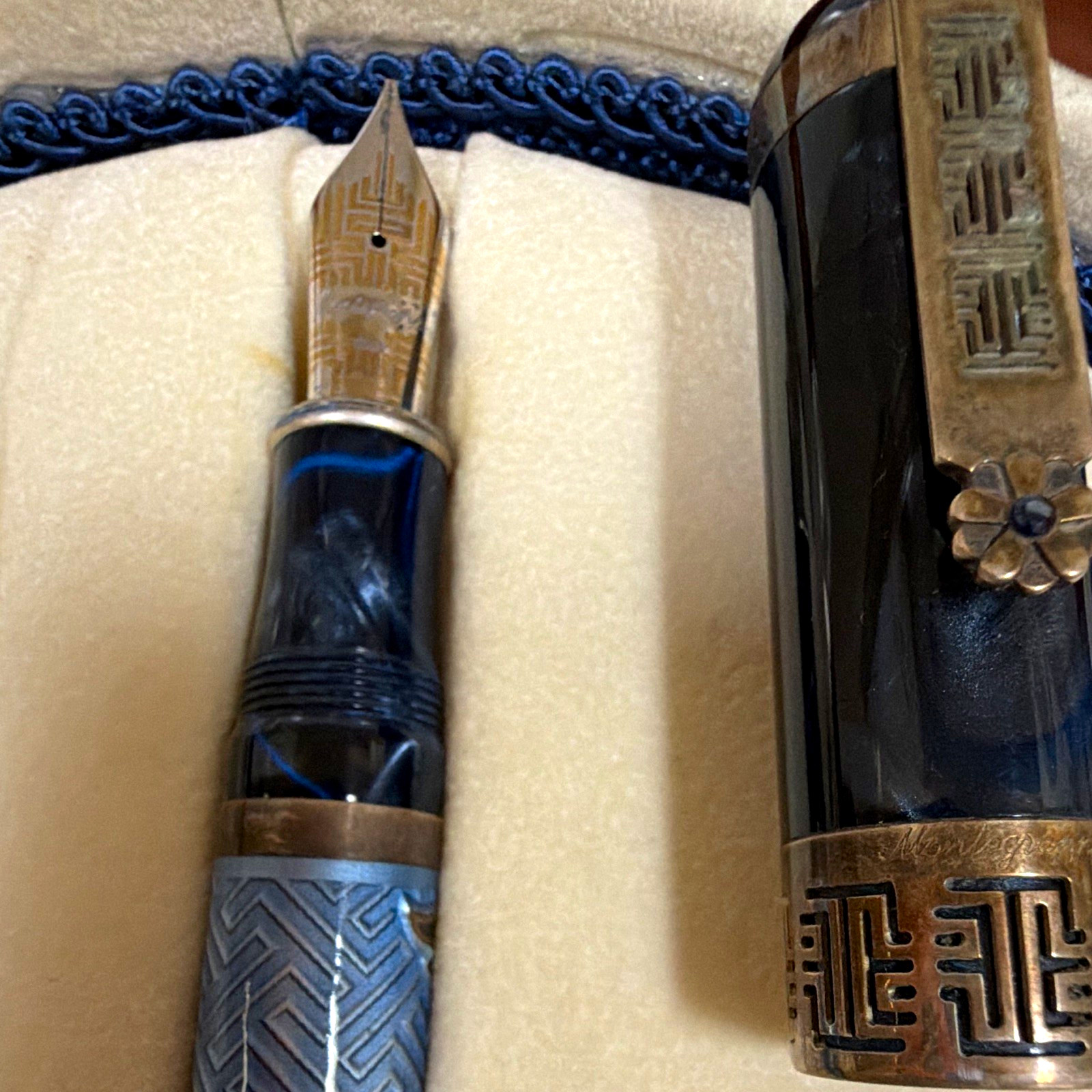 Montegrappa 1912 Blue Resin Fountain Pen Science and Nature 1999