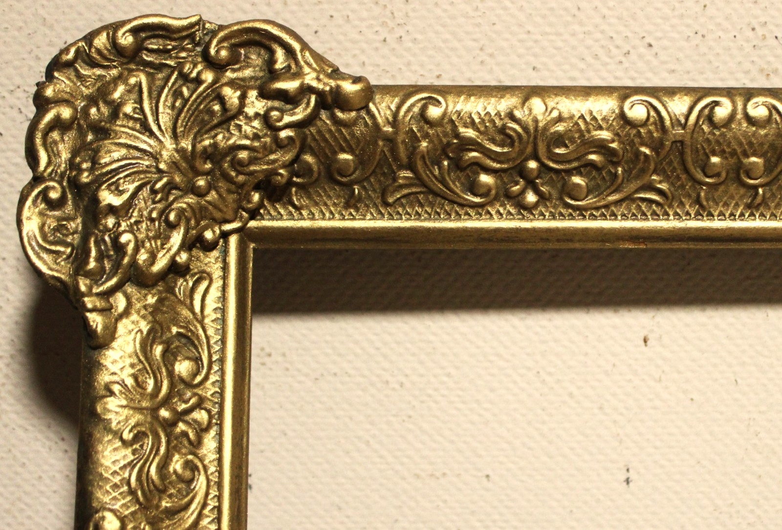 ANTIQUE FITS 8 X 10 FRENCH BAROQUE GOLD GILT PICTURE FRAME WOOD VICTORIAN ORNATE