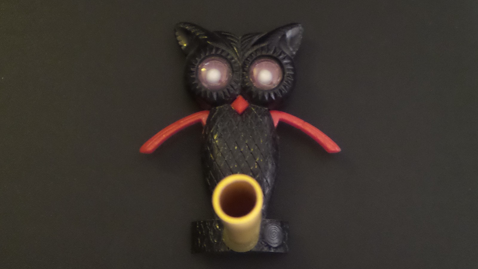 Vintage 1950\'s Rosbro Halloween Black/Red Owl Whistle Hard Plastic Toy ~WORKS~ Vintage 1950\'s Rosbro Halloween Black/Red Owl Whistle Hard Plastic Toy ~WORKS~