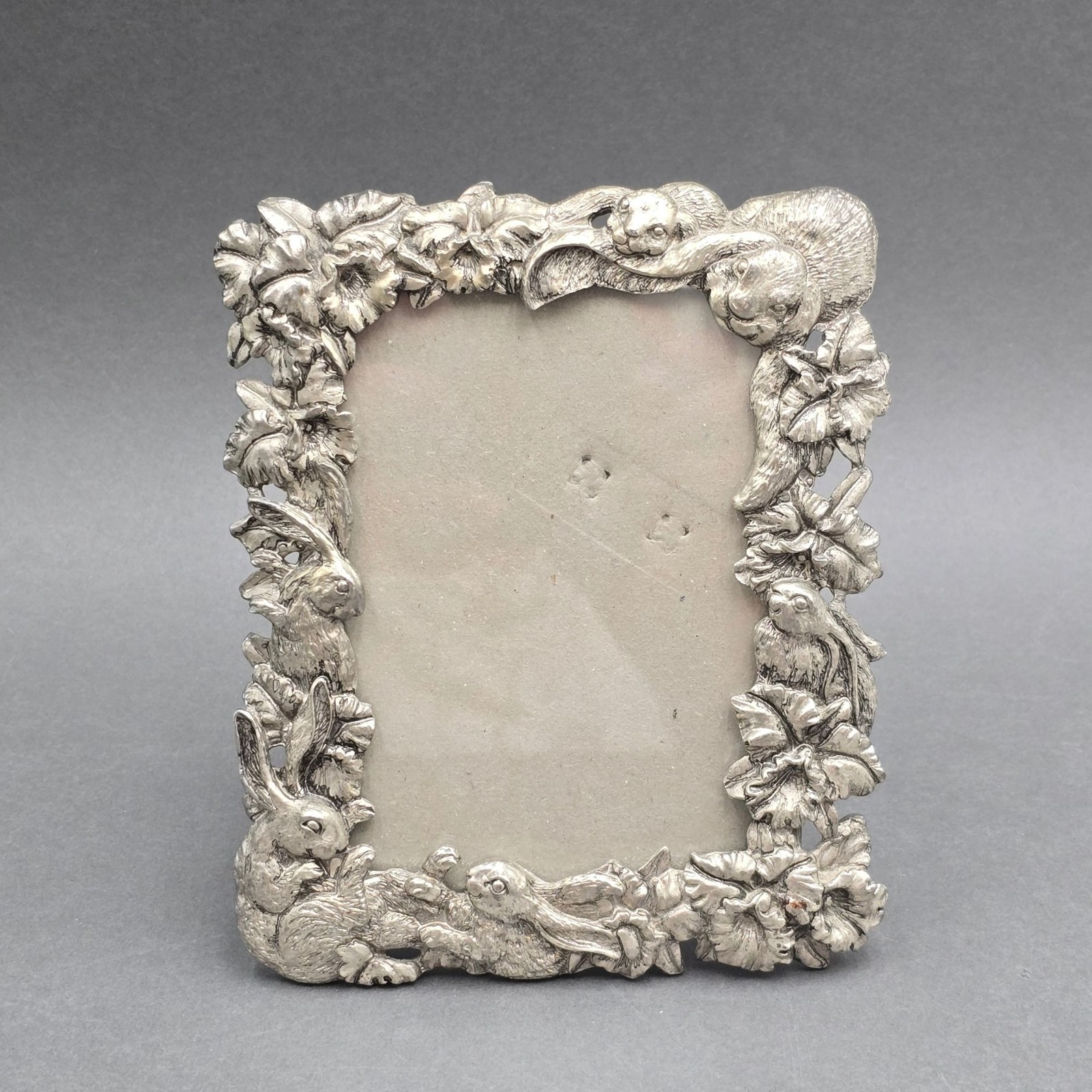 Arthur Court Bunny Rabbit Daffodil Picture Frame Vintage 1995 Aluminum 6x5.5