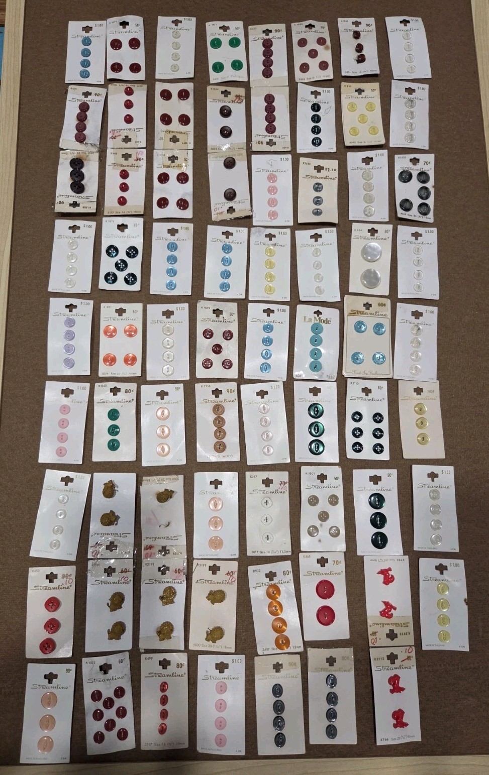 VTG Streamline Buttons 71 Cards Marbled, Brown, Square, Rounds, Animals VTG Streamline Buttons 71 Cards Marbled, Brown, Square, Rounds, Animals