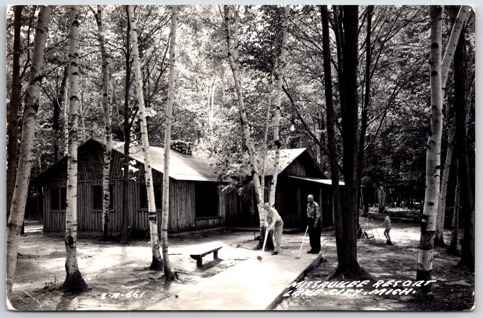 RPPC LAKE CITY MICHIGAN MISSAUKEE RESORT Shuffleboard