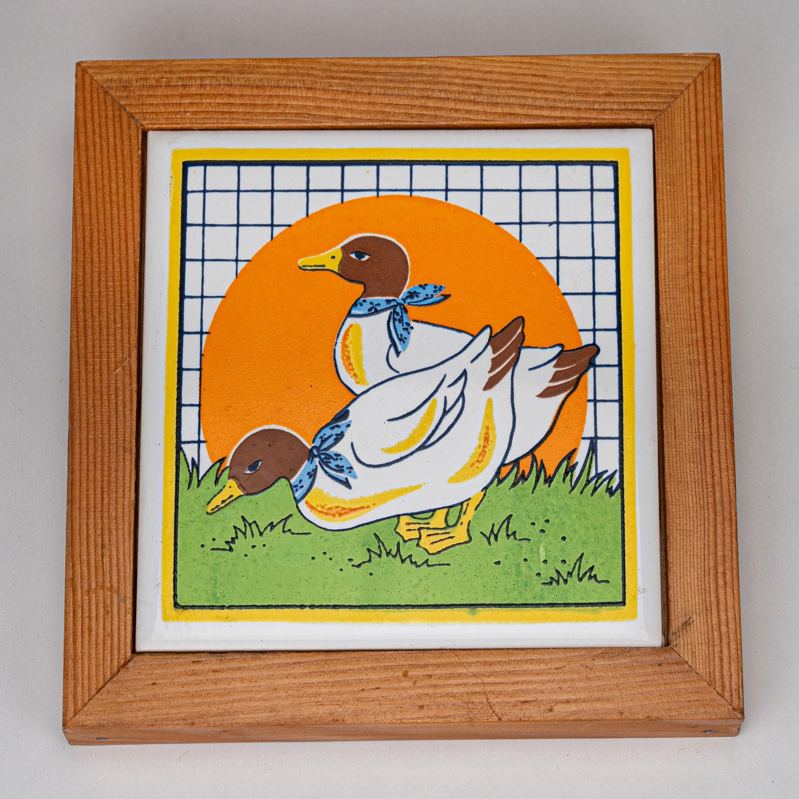 Vintage Country Ducks Framed Ceramic Tile Wall Hanging Wood Frame Decor