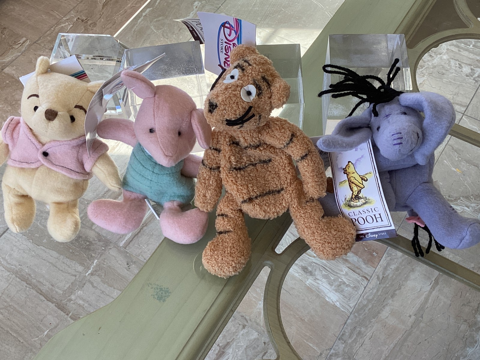 RARE 1st SERIES VINTAGE Disney Classic Winnie the Pooh 4 Piece Collector Set RARE 1st SERIES VINTAGE Disney Classic Winnie the Pooh 4 Piece Collector Set