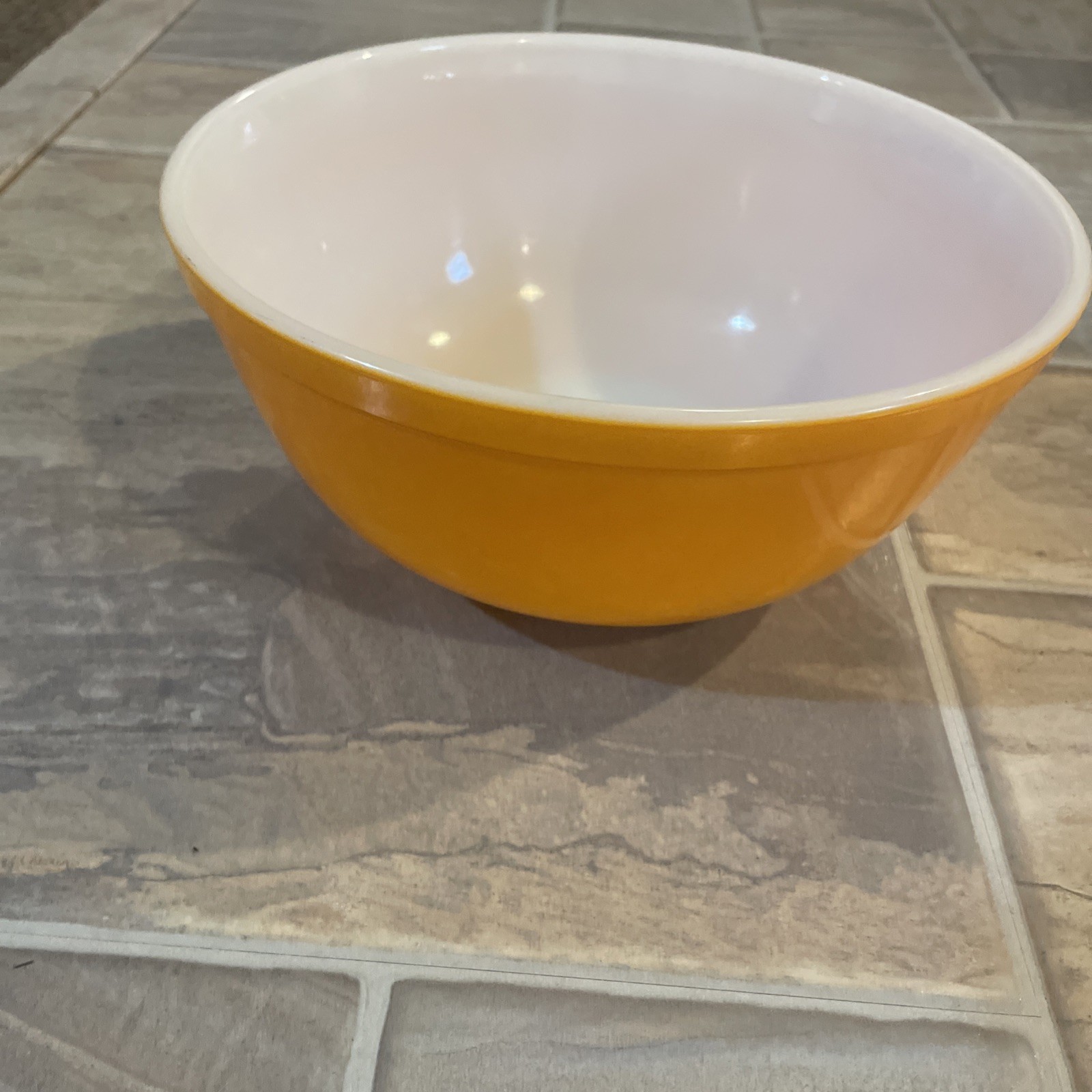 Pyrex Ovenware Orange 403 2 1/2 Qt Nesting Bowl Collectible