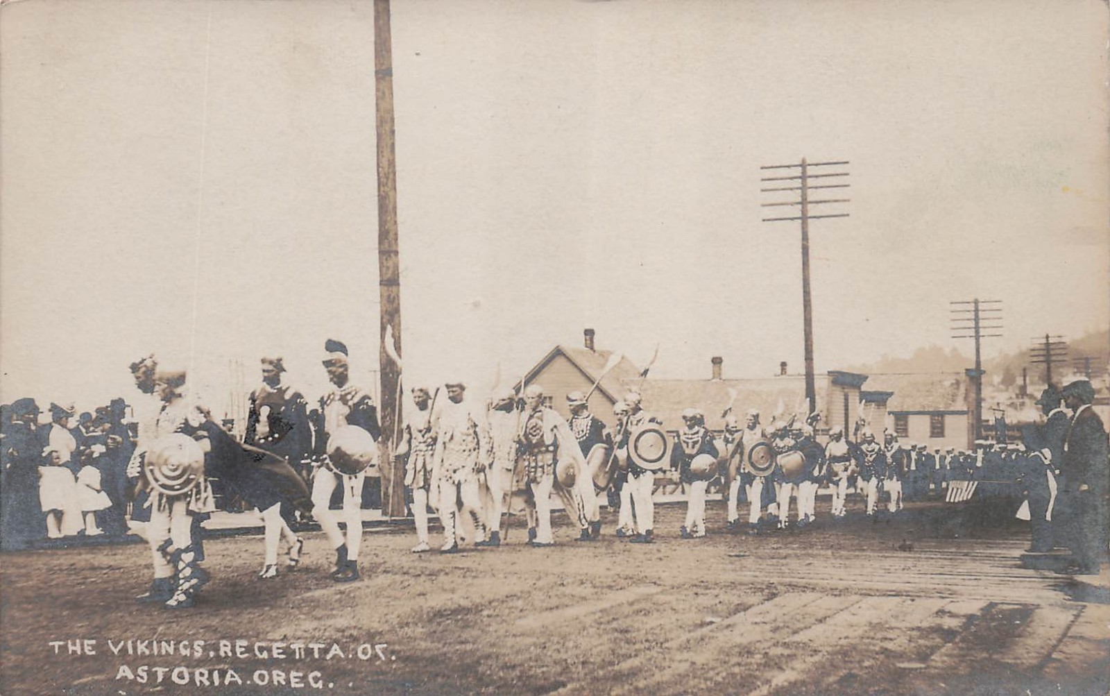 Astoria Regatta Oregon Parade Festival Vikings Main Street Photo Postcard 45A