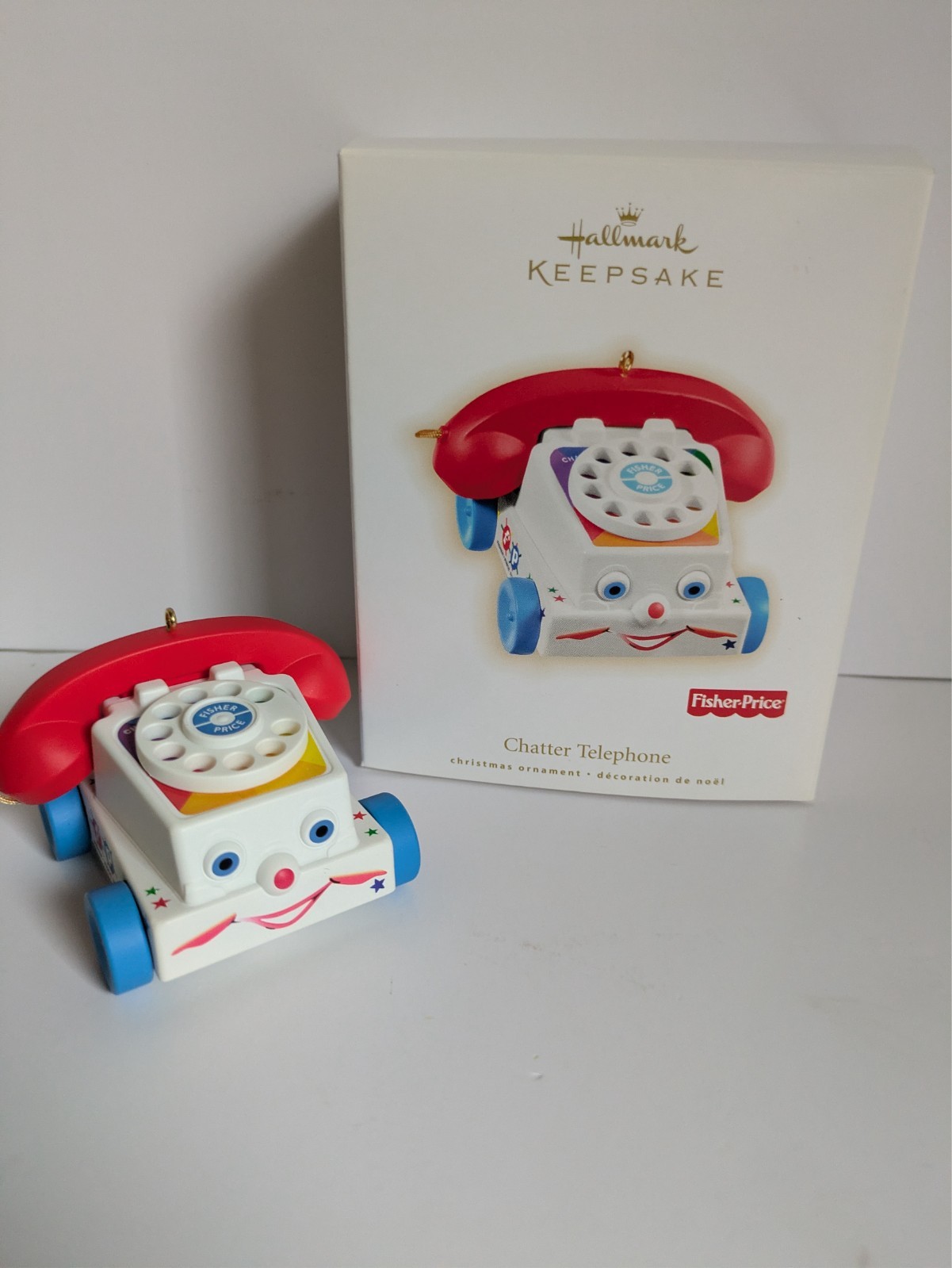 Hallmark Keepsake 2009 Chatter Telephone ornament Hallmark Keepsake 2009 Chatter Telephone ornament