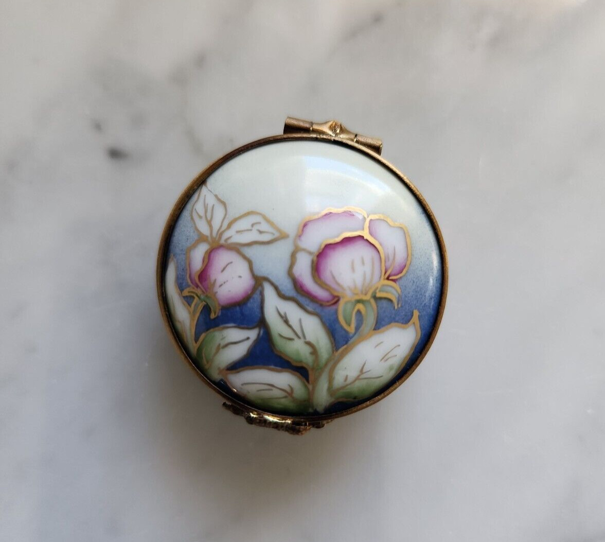 Authentic GR Limoges Trinket Box Pink & Blue Floral Round France Authentic GR Limoges Trinket Box Pink & Blue Floral Round France